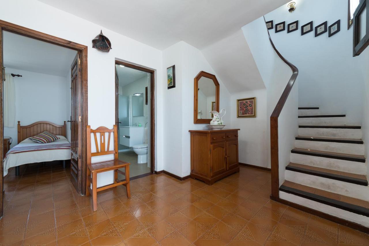 2Br Beach House - Solarium & Shower Terrace - 13 Puerto del Carmen  Extérieur photo