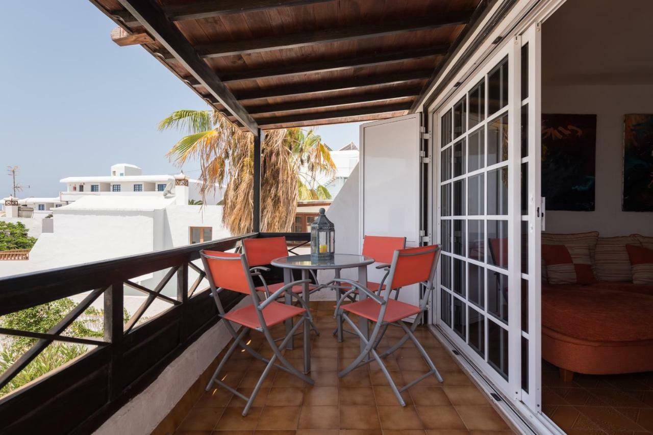 2Br Beach House - Solarium & Shower Terrace - 13 Puerto del Carmen  Extérieur photo